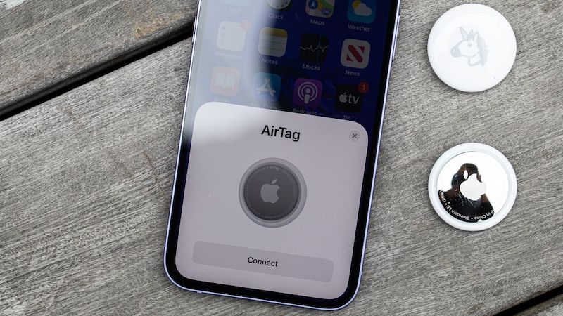 Thiết lập kết nối giữa AirTag v&agrave; iPhone